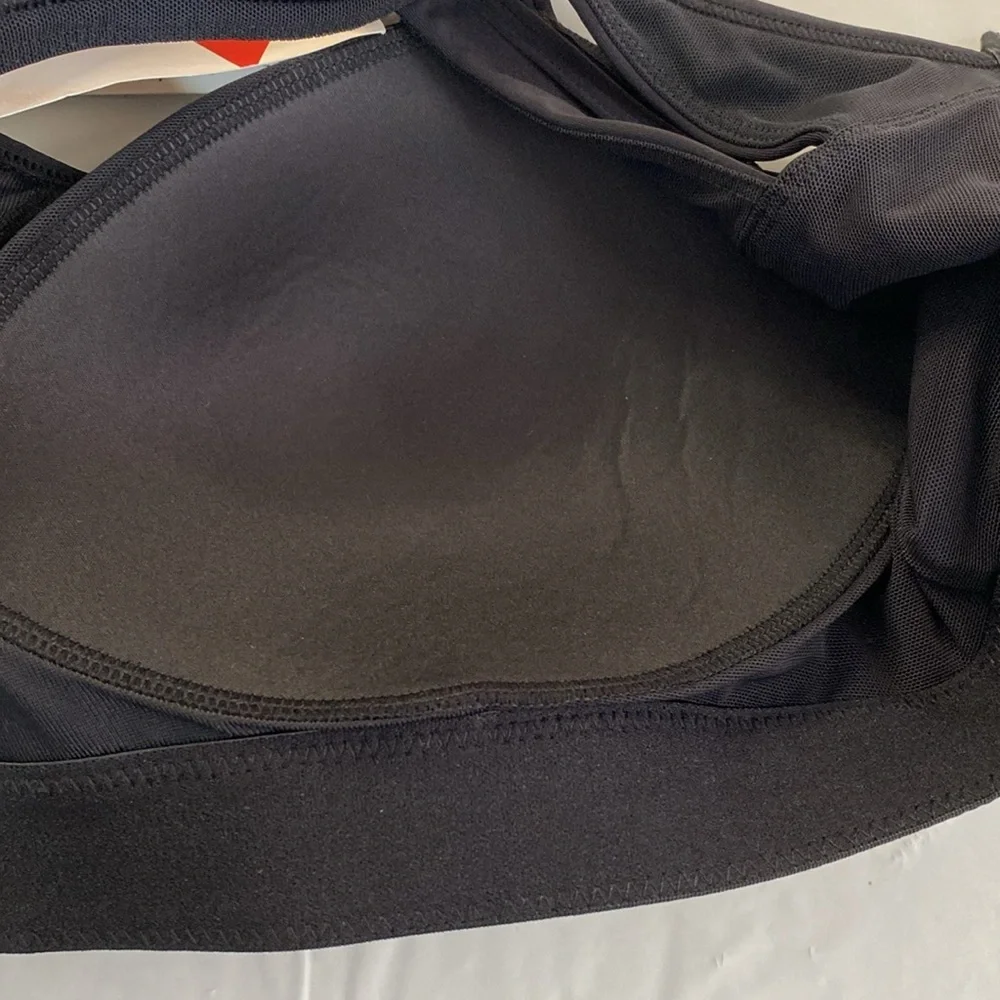 Sports‎ bra - Picture 6 of 9